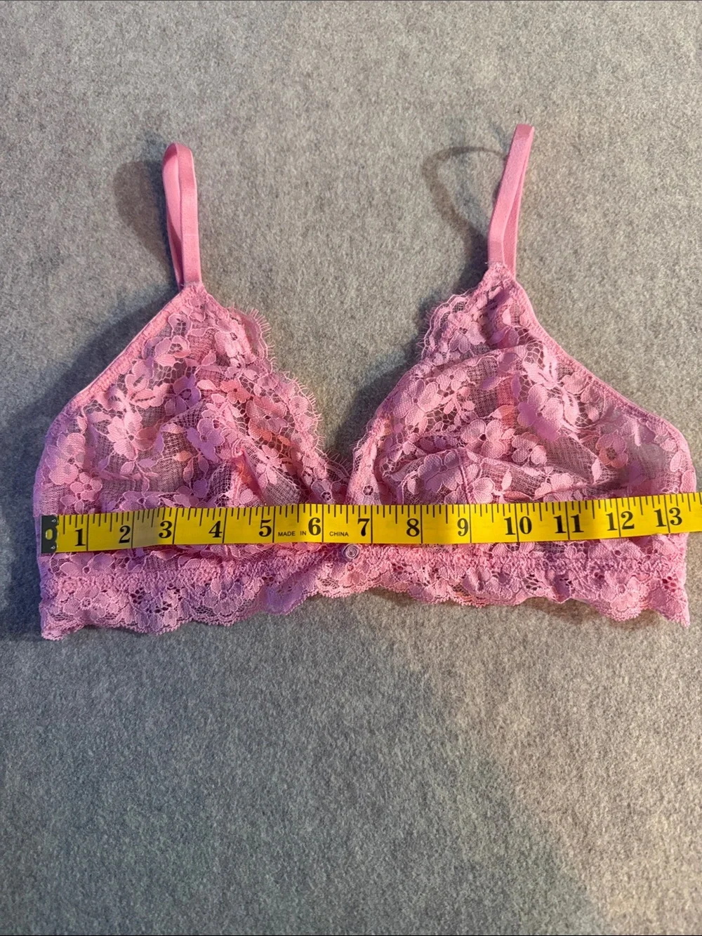 Victoria's Secret Pink Floral Lace Bralette‎